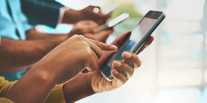 marche_telephonie_mobile_poursuit_sa_croissance_en_France